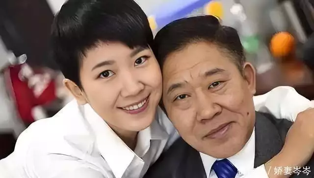 图片[8]-他因嘴歪演了一辈子坏人，令人没有想到，女儿是我们熟悉的她-小梦资源网